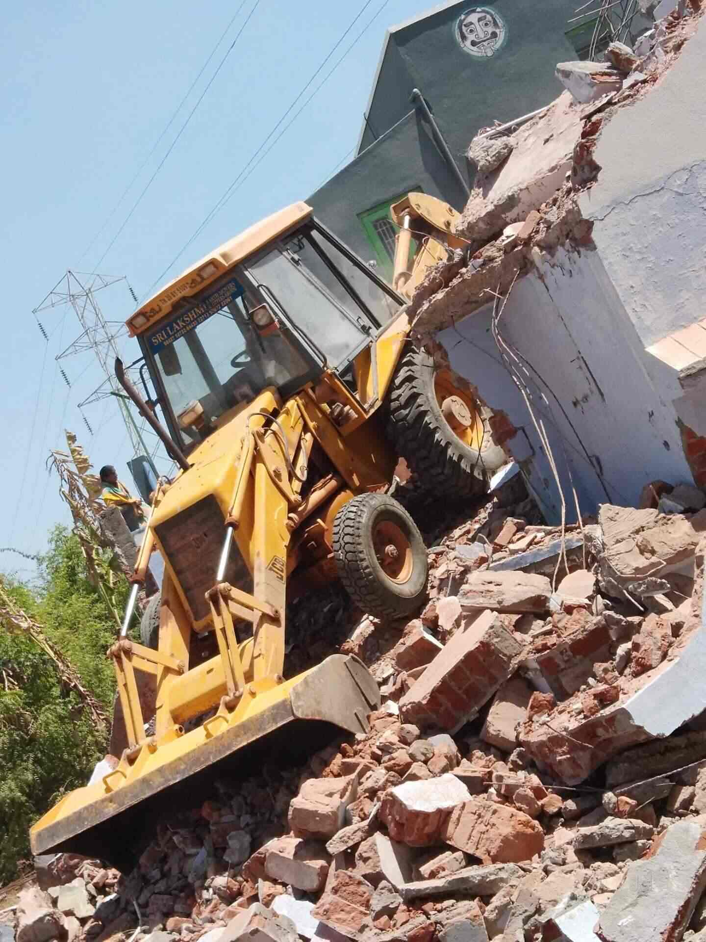 velayutham-building-demolition-erode-city-erode-bpex2rljxr velayutham-building-demolition-erode-city-erode-bpex2rljxr